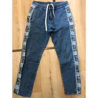 リーバイス(Levi's)のリーバイス　ジーパン　サイズM(デニム/ジーンズ)