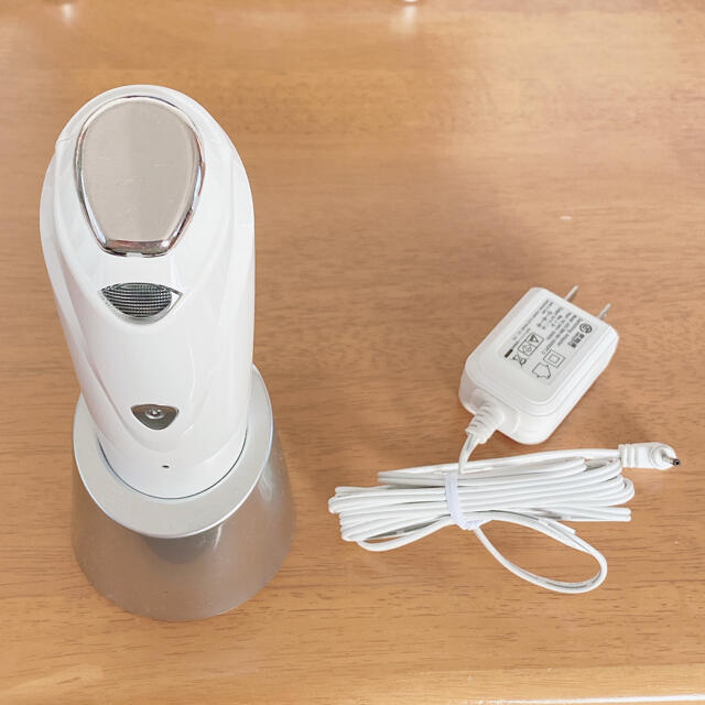 Amway(アムウェイ)のARTISTRY アーティストリー 美顔器 ホット&クール スマホ/家電/カメラの美容/健康(フェイスケア/美顔器)の商品写真