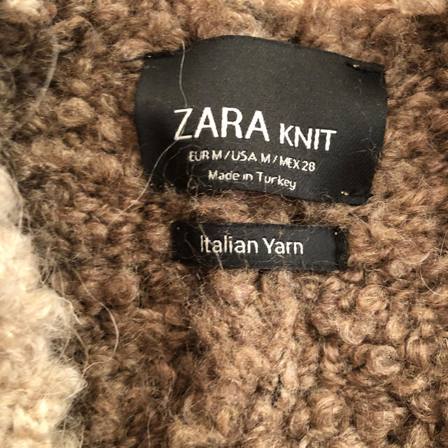 ZARA(ザラ)のZARA   ザラ　ポンチョ　💗 レディースのジャケット/アウター(ポンチョ)の商品写真