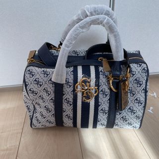 ゲス(GUESS)のようちゃんさん専用。新品　未使用！完売品！GUESS ビンテージバッグ(ハンドバッグ)