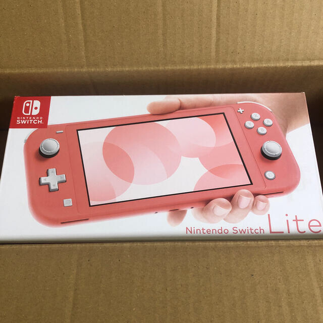 [新品]任天堂スイッチライト　Nintendo Switch Liteコーラル