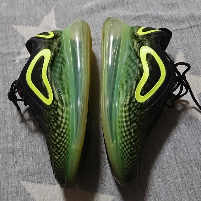 NIKE(ナイキ)のAir Max 720 スニーカー   NIKE エアマックス atmos メンズの靴/シューズ(スニーカー)の商品写真