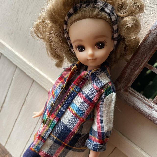 リカちゃん　洋服　マルチカラー❤️チェックシャツ　ハンドメイド ハンドメイドのぬいぐるみ/人形(人形)の商品写真