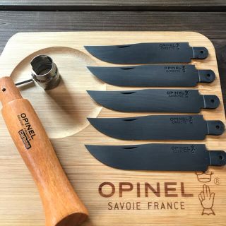 オピネル(OPINEL)のSランク オピネル Opinel No.9 カーボン 黒錆加工済み【バラ状態】②(調理器具)