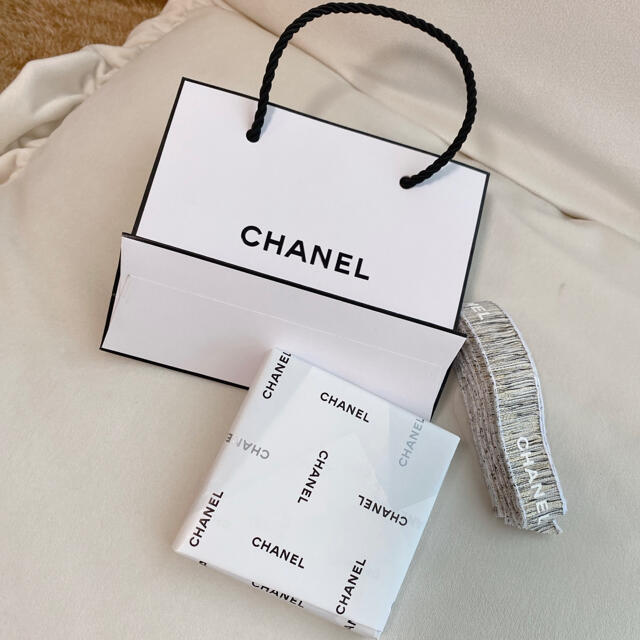 CHANEL(シャネル)のCHANEL ミラー レディースのファッション小物(ミラー)の商品写真