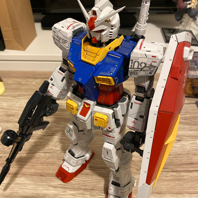 PG UNLEASHED 1/60 RX-78-2 ガンダム