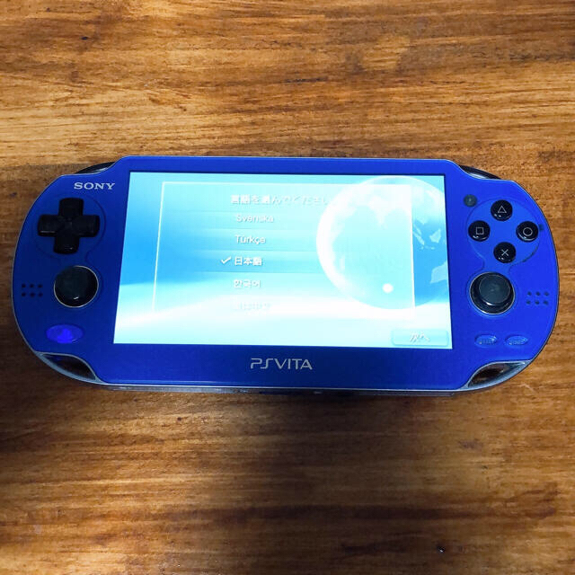 SONY(ソニー)のPSVITA本体(ハードケース付き)   エンタメ/ホビーのゲームソフト/ゲーム機本体(携帯用ゲームソフト)の商品写真