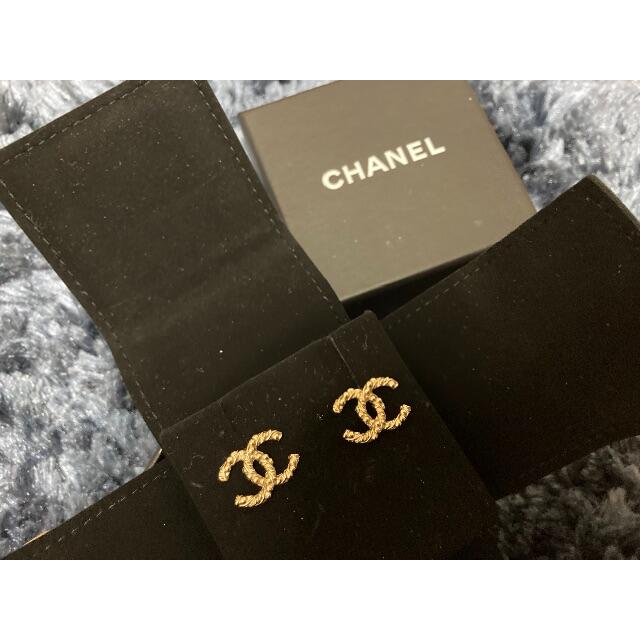 CHANELピアス