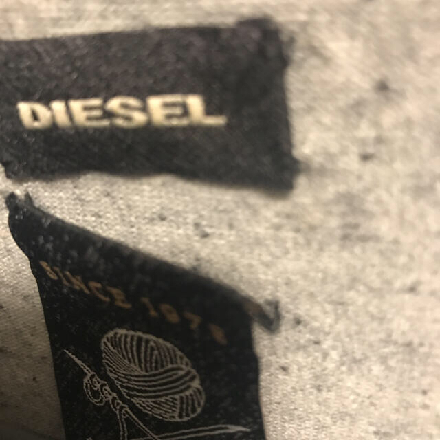 DIESEL(ディーゼル)の福山雅治ディーゼルdieselボーダーニット メンズのトップス(ニット/セーター)の商品写真