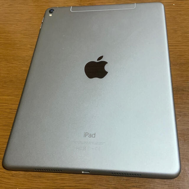 iPad Pro 9.7インチ　Wi-Fi + cellular SIMフリー