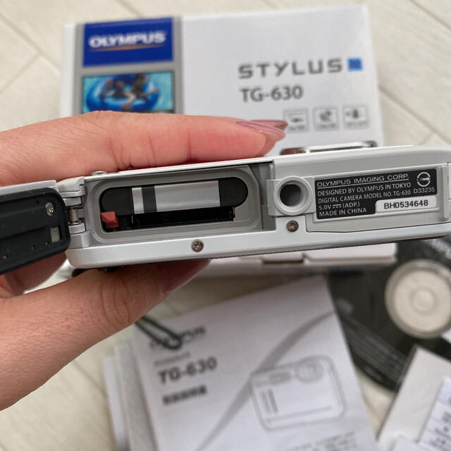 OLYMPUS(オリンパス)のOLYMPUS オリンパス TG TG-630 WHITE スマホ/家電/カメラのカメラ(コンパクトデジタルカメラ)の商品写真