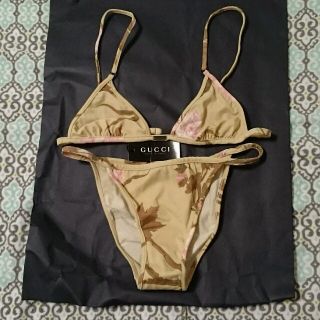 グッチ 水着(レディース)の通販 21点 | Gucciのレディースを買うならラクマ
