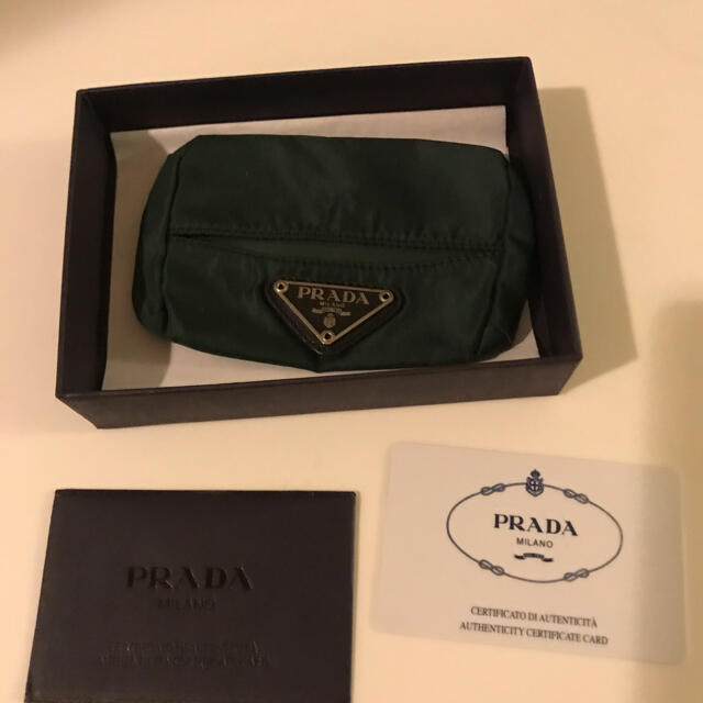 PRADA プラダ ティッシュケース　ダークグリーン