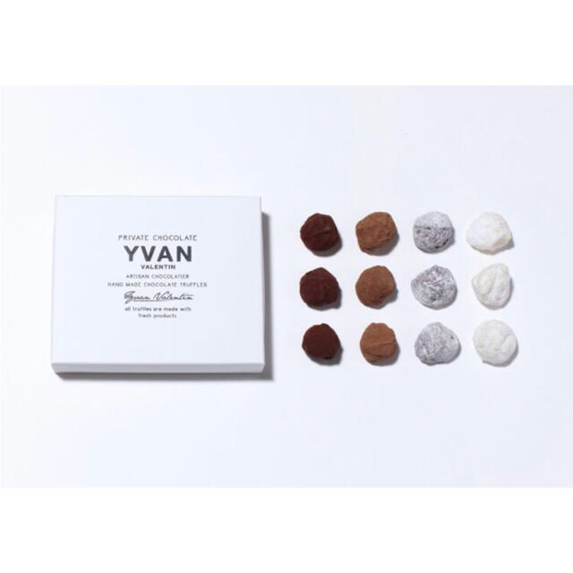イヴァンヴァレンティン12個入りYVANVALENTIN チョコレート 食品/飲料/酒の食品(菓子/デザート)の商品写真