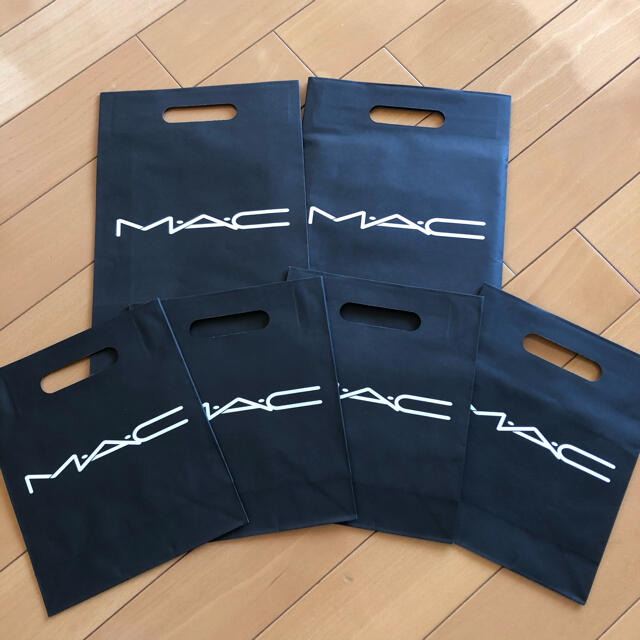 MAC(マック)のMAC 化粧品　ショッパー　袋 レディースのバッグ(ショップ袋)の商品写真