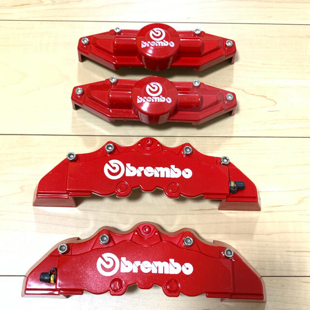 brembo ブレンボ　ブレーキ　カバー 自動車/バイクの自動車(車外アクセサリ)の商品写真