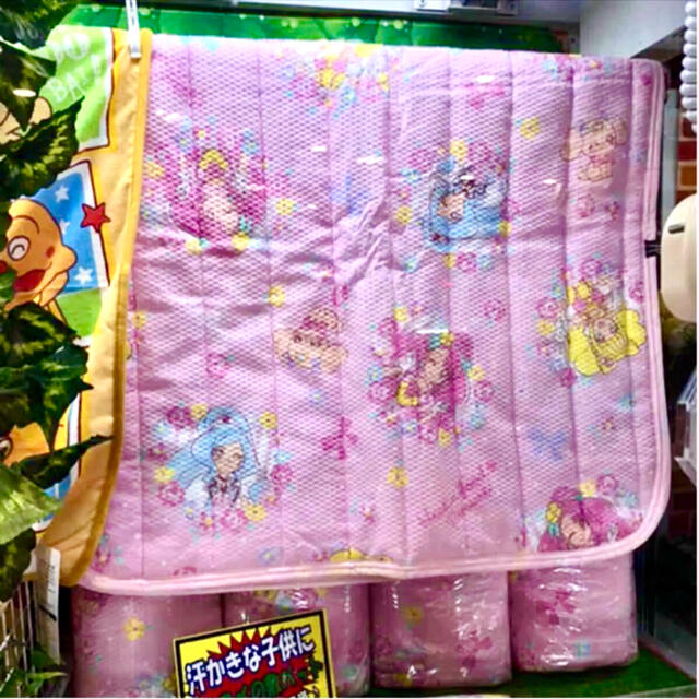 プリキュア　敷きパッド キッズ/ベビー/マタニティの寝具/家具(敷パッド)の商品写真