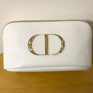 クリスチャンディオール(Christian Dior)のひと⭐️おみ様専用　DIOR ノベルティ　ポーチ　白(ノベルティグッズ)