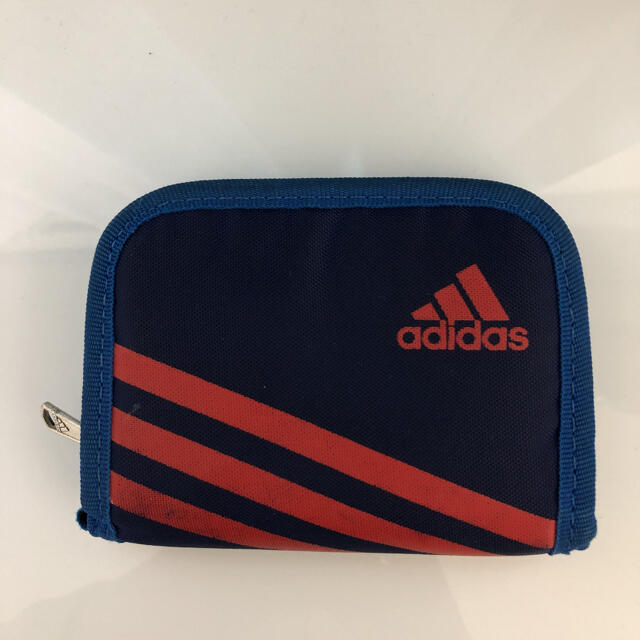 adidas(アディダス)のアディダス 財布 adidas折り財布 キッズ/ベビー/マタニティのこども用ファッション小物(財布)の商品写真