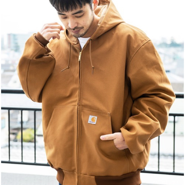 新品未開封です carhartt ジャケット【最終値下げ】