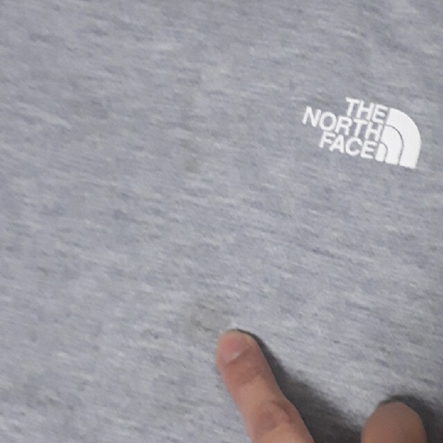 THE NORTH FACE(ザノースフェイス)の最終価格ノースフェイス　tシャツ キッズ/ベビー/マタニティのキッズ服男の子用(90cm~)(Tシャツ/カットソー)の商品写真