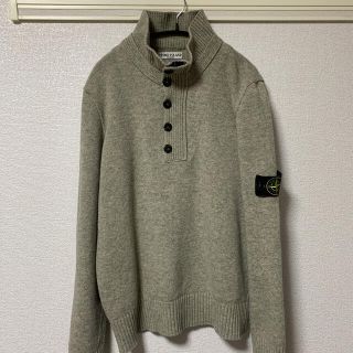 ストーンアイランド(STONE ISLAND)のSTONE ISLAND ハイネック セーター XL ベージュ ボタン  美品(ニット/セーター)