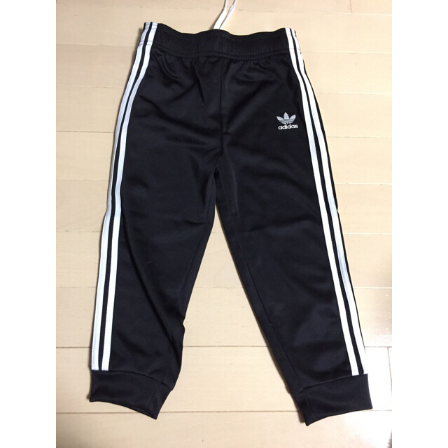 adidas(アディダス)のadidas【kids】 ジャージ 100 キッズ/ベビー/マタニティのキッズ服男の子用(90cm~)(パンツ/スパッツ)の商品写真