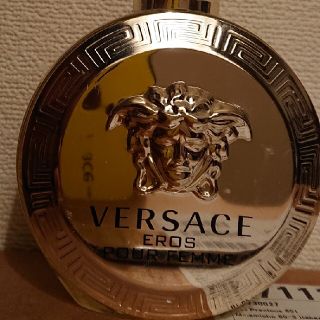 ジャンニヴェルサーチ(Gianni Versace)のヴェルサーチ　エロスフェム　edp(香水(女性用))