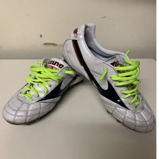 MIZUNO - モレリア2 26.0 ミズノ サッカースパイクの通販 by エース