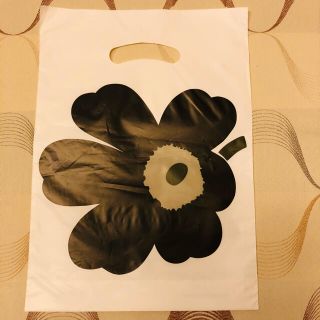 マリメッコ(marimekko)の本場！フィンランドでの購入品 マリメッコ ショッパー　ショップ袋(ショップ袋)