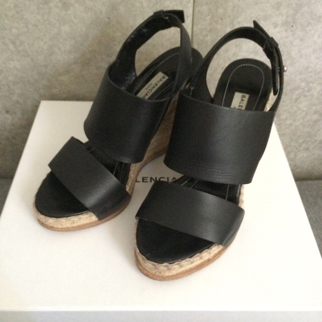 Balenciaga - 最終価格 BALENCIAGAウエッジサンダル mの通販 by GIRLS MARKET｜バレンシアガならラクマ