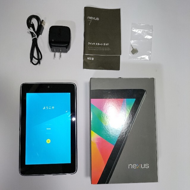 NEXUS7(ネクサス7)のASUS Nexus7(2012) 32GB WiFi+3Gモデル スマホ/家電/カメラのPC/タブレット(タブレット)の商品写真