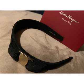 サルヴァトーレフェラガモ(Salvatore Ferragamo)のフェラガモ　カチューシャ(カチューシャ)