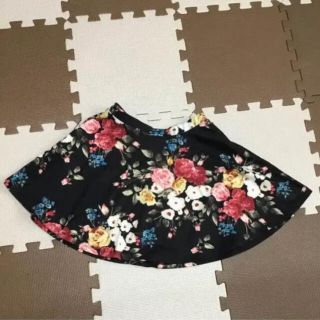 フォーエバートゥエンティーワン(FOREVER 21)の花柄スカート キュロット(キュロット)