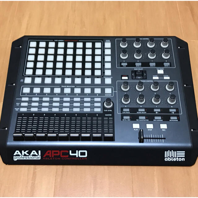 AKAI / APC40 楽器のDTM/DAW(MIDIコントローラー)の商品写真