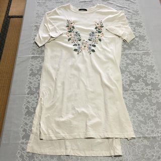 ダブルクローゼット(w closet)のダブルクローゼット刺繍Tシャツワンピ(ミニワンピース)