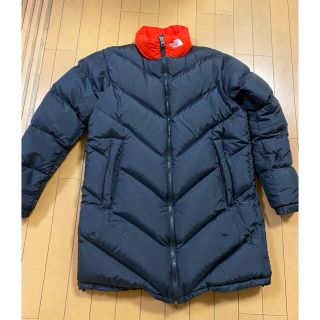 ザノースフェイス(THE NORTH FACE)の定価42000円2バイカラー赤黒ノースフェイスアッセントロングダウンコートSML(ダウンジャケット)