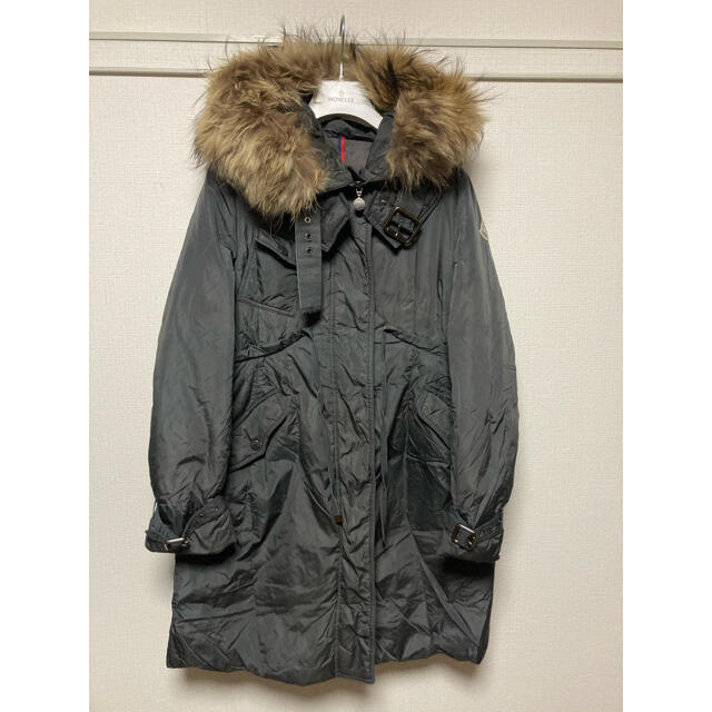 未使用品　モンクレール　ロングコート　白　モッズコート  Moncler