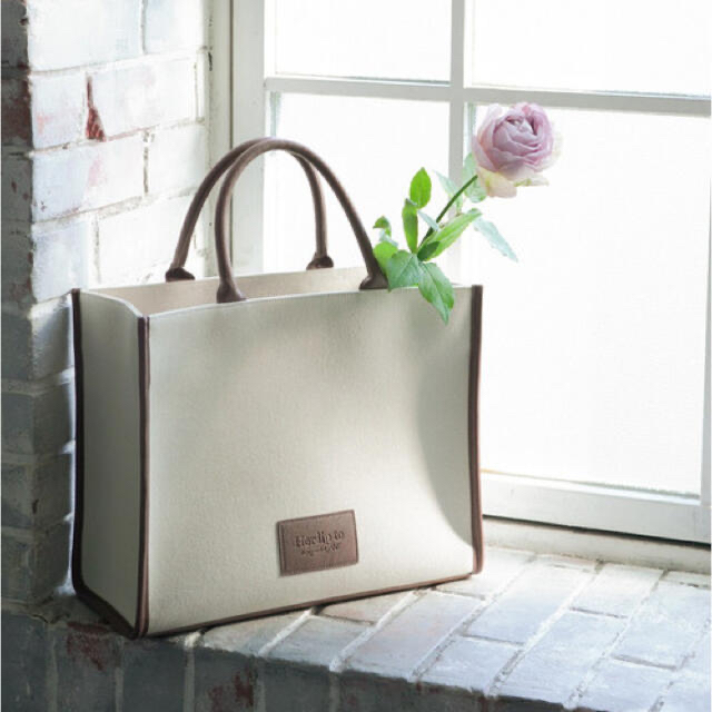 Her lip to beauty big tote トートバッグハーリップトゥ