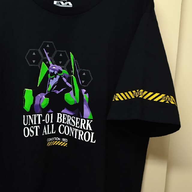 UNIQLO(ユニクロ)のEVANGELIONコラボTシャツ メンズのトップス(Tシャツ/カットソー(半袖/袖なし))の商品写真