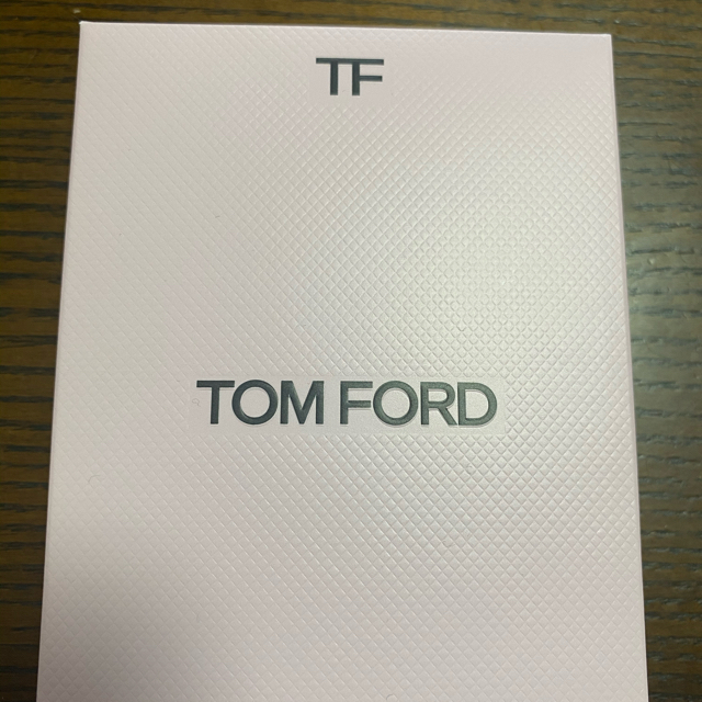 TOM FORD(トムフォード)のtom ford 限定パッケージ　アイカラー　クォード　03 ボディーヒート コスメ/美容のベースメイク/化粧品(アイシャドウ)の商品写真