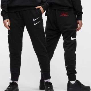 ナイキ(NIKE)のナイキ NIKEスウェットパンツ　ジョガーパンツ　黒Sサイズ(その他)