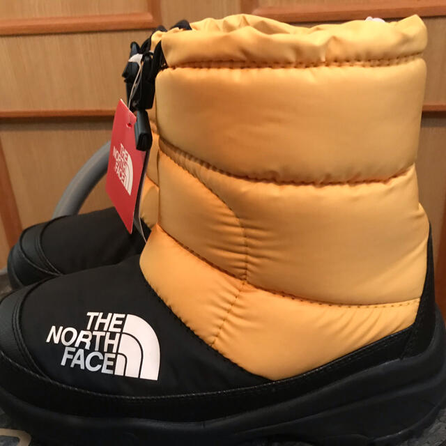 THE NORTH FACE(ザノースフェイス)の新品。THE NORTH FACE キッズ　スノーブーツ  21cm イエロー キッズ/ベビー/マタニティのキッズ靴/シューズ(15cm~)(ブーツ)の商品写真