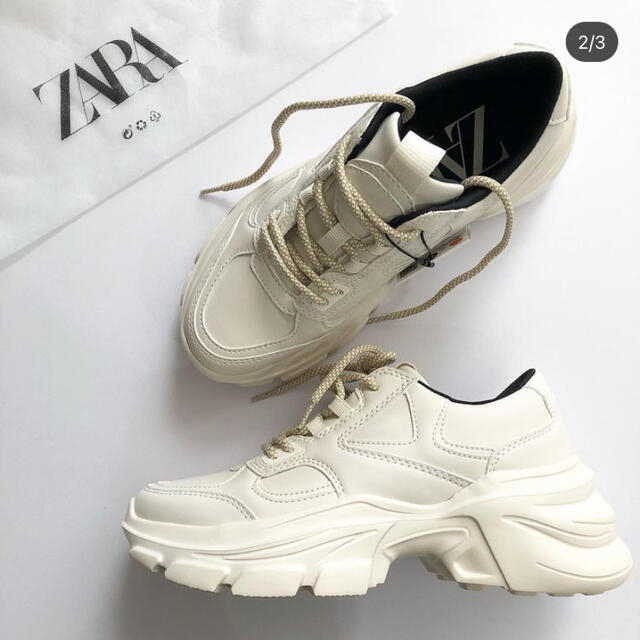 ZARA(ザラ)のp_r84様専用 レディースの靴/シューズ(スニーカー)の商品写真