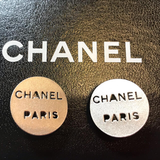 CHANEL シャネル　シルバー系　イヤリング