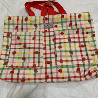 キャスキッドソン(Cath Kidston)のキャスキッドソン レッスンバッグ いちご(トートバッグ)