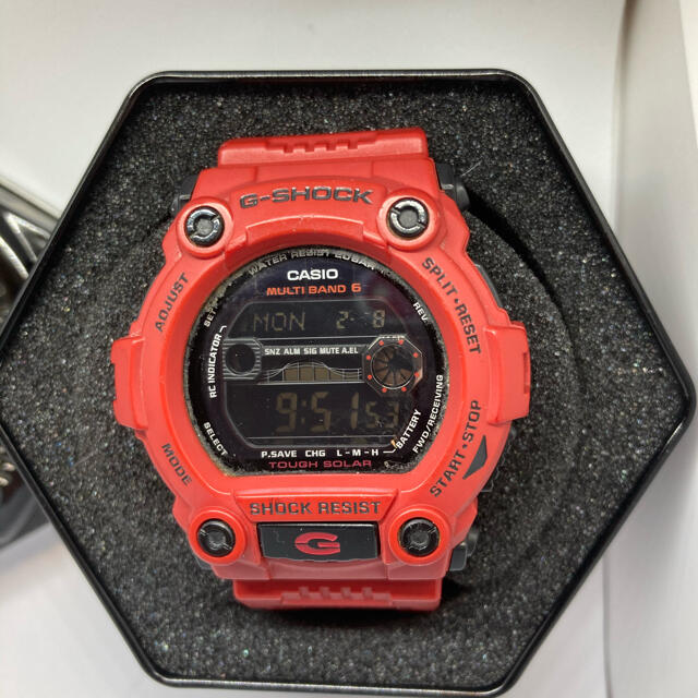 G-SHOCK(ジーショック)のG-SHOCK 電波ソーラー　レッド メンズの時計(腕時計(デジタル))の商品写真