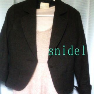 スナイデル(SNIDEL)のsnidelのジャケット(テーラードジャケット)