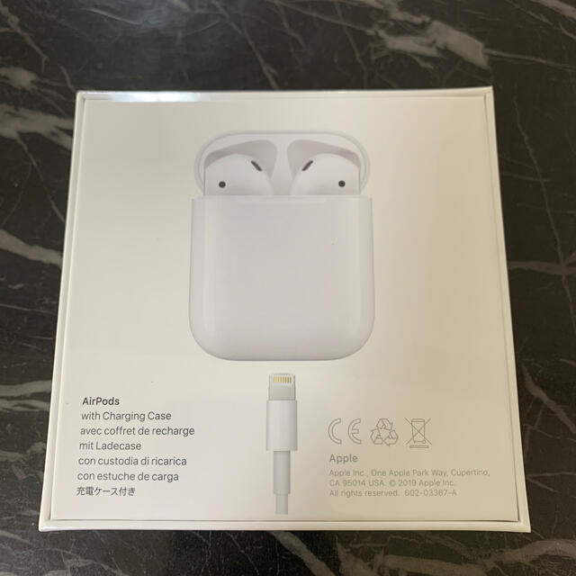 iPod(アイポッド)の[専用]エアポッド(AirPods) [MV7N2J/A] スマホ/家電/カメラのオーディオ機器(ヘッドフォン/イヤフォン)の商品写真