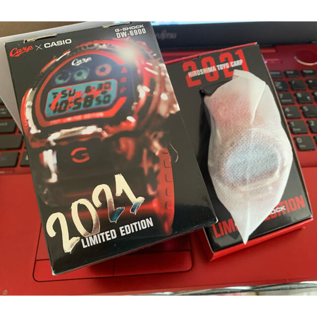 広島東洋カープ(ヒロシマトウヨウカープ)の【新品未使用】広島carp G-SHOCK 2021年モデル　カープ メンズの時計(腕時計(デジタル))の商品写真